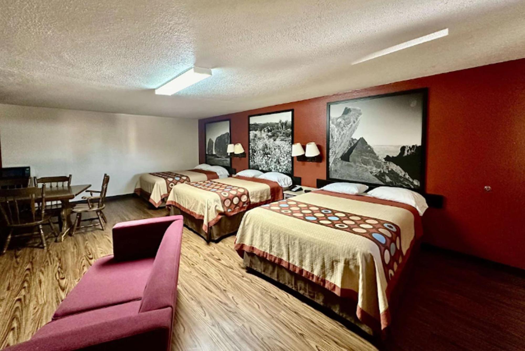 Super 8 By Wyndham Athens Tx Hotel Room photo